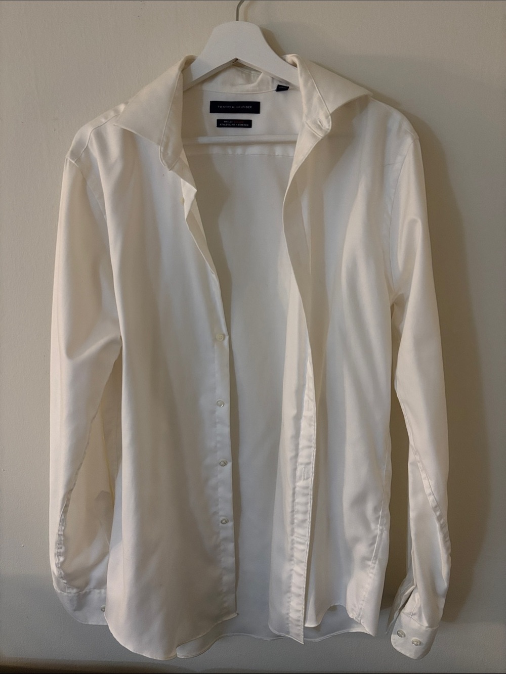 Tommy Hilfiger Men's Cream Dress Shirt – Spread Collar